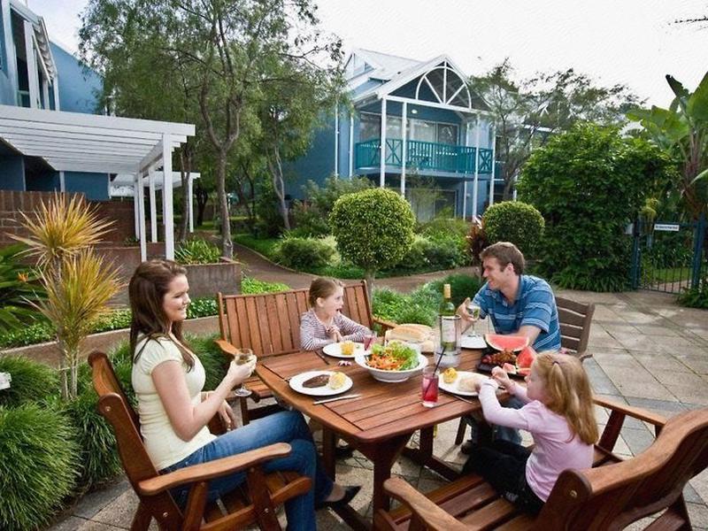 136E3AB7AC3C78B3CC61518F368EF1B0