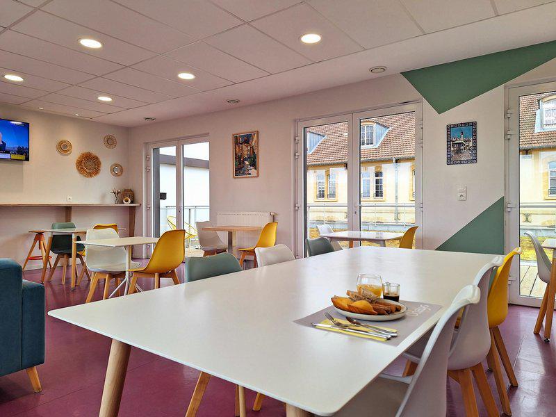 BB77D692C7BA9AF8B6E41BC0165730F7