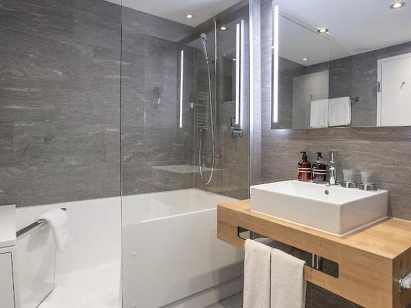 A2C14CBA233C96AB236BAFD0C5055BD0