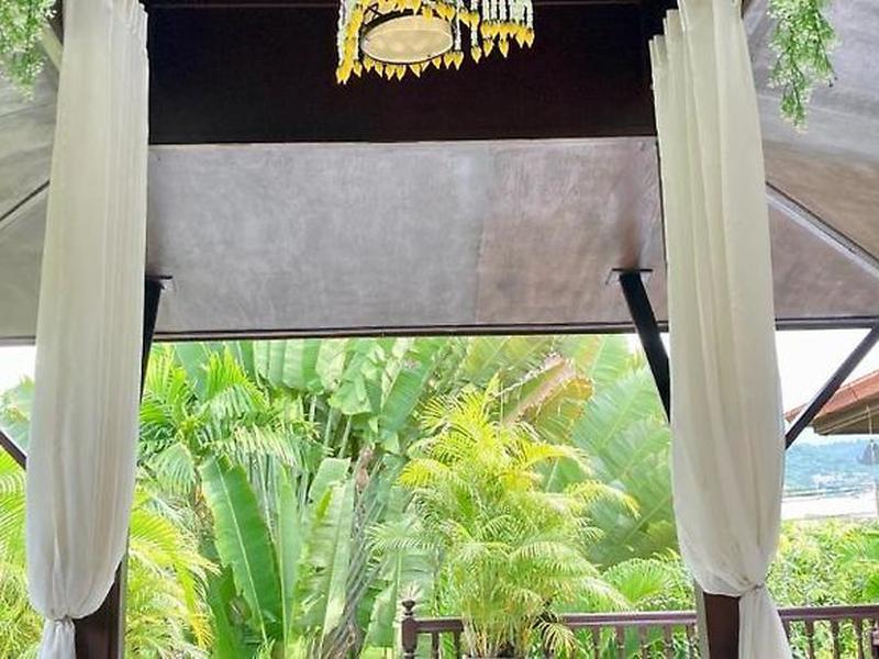 558D1282DDD7AAE8B7C969EB2AA62DF6