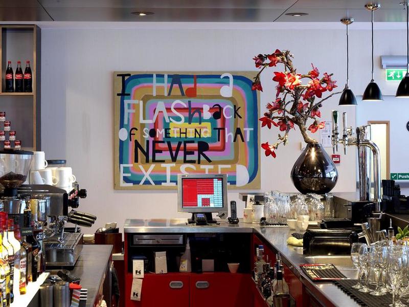 F2F9B6245F46922B0010AE8FF0AD2874