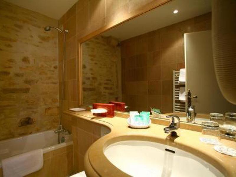 4664A0F6AE3D95147CDA4B3C24A3AE46