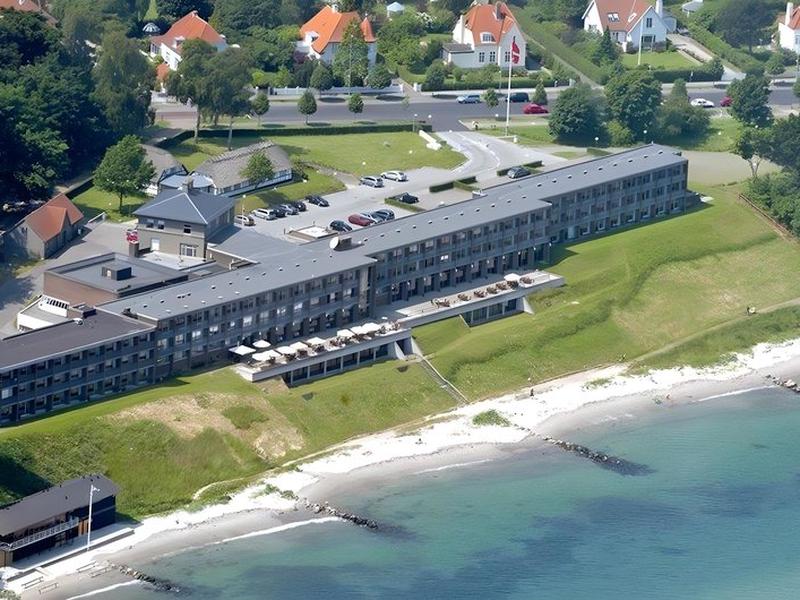 4FB9D4C485A36043C01F7334EBD4D16D