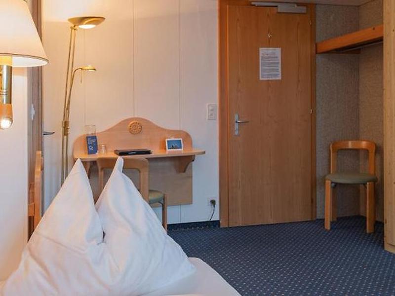 BE3064203BA20688E2753E6D98CD3606