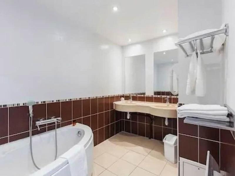 1E6E66489D979453357EFA1414F243CD