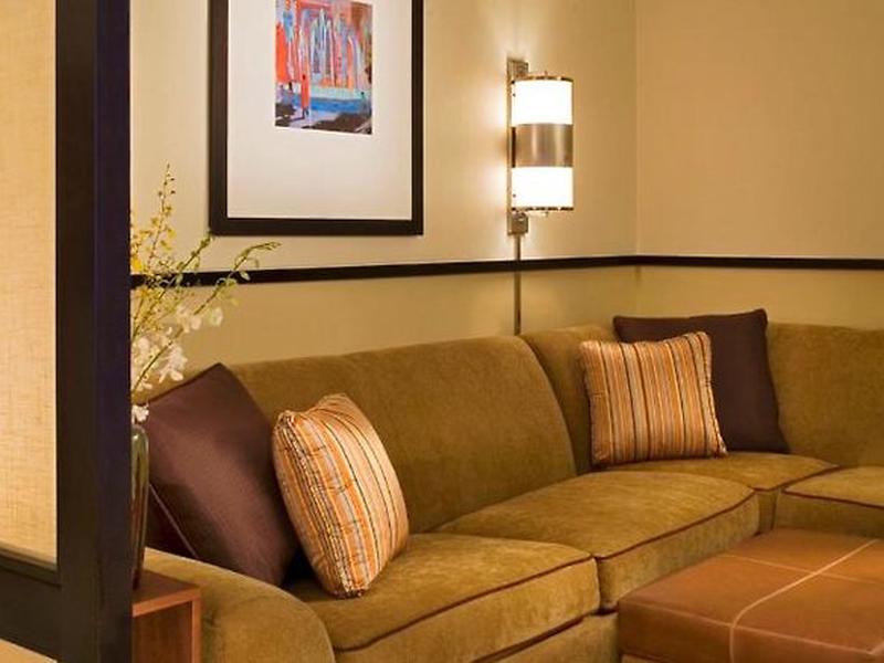 223C847BCDEAD935F76B2D194FDC8FC5