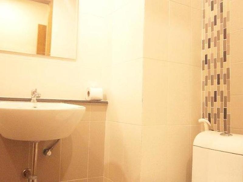 0B609E1FE6DB8E9D30E70F5FE9D34730