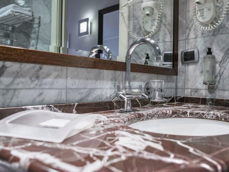 A44121013F22EE20230DCC90D453E0B4