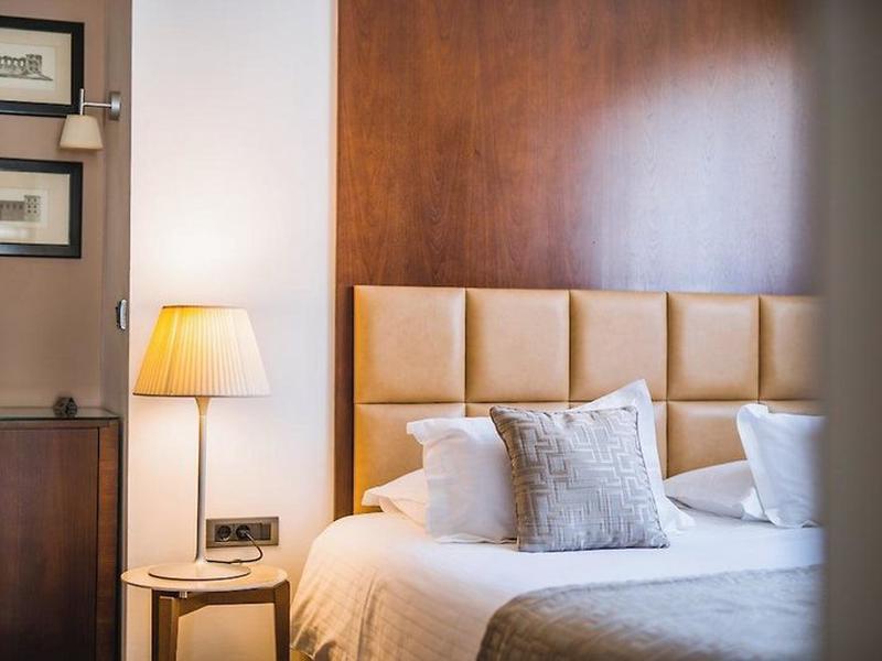 7E8A7E4BC963E821A98FAD5EDF7779FF