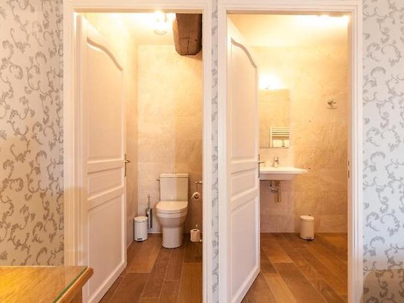 08AC2259B4226003DBC1A33E86BE3A51