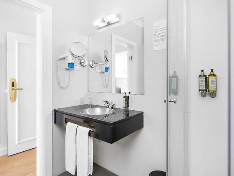 4F1ABABDFB827991003F6194E917F379