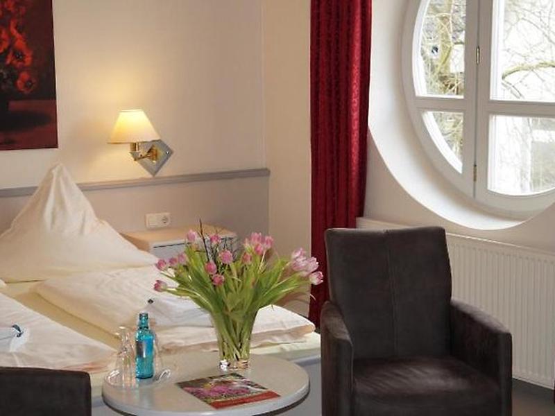 458E7946C9F8D2D6D3B03E24F971AE2A