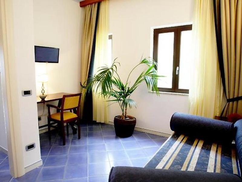 02AF8E8F0D574F87B952FB1CBD4A2974