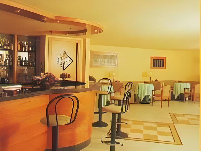 C57B29382412D3442686C6A80319FFD4