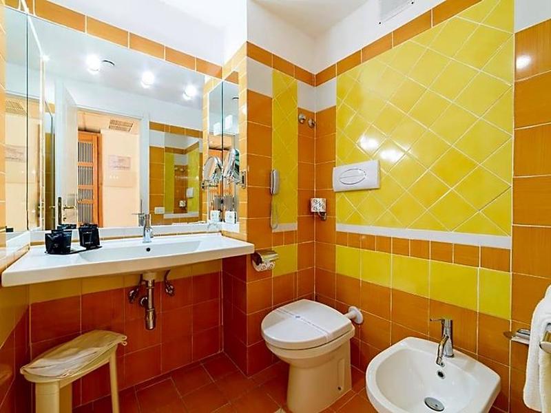 9631668431A1902710890A7327E16DDF