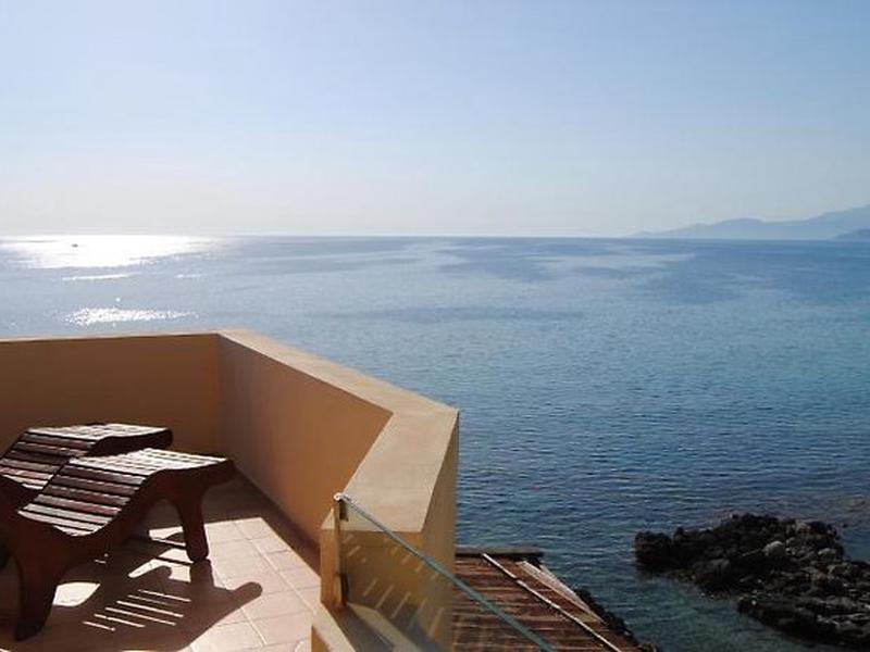 C667AC6A26CCC828CE8B688F54CF1ECD