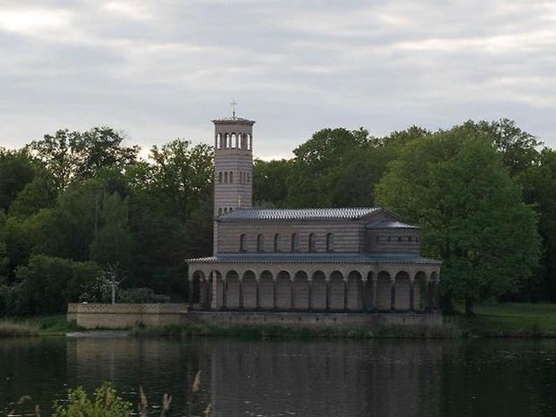 2AD0EFD7A8AB3267C24C836ABA7CF83C