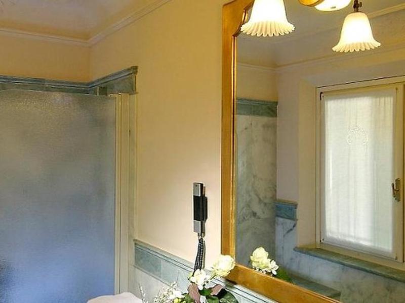 51C814DFAFEA8A2BD37B6CA929CE4970