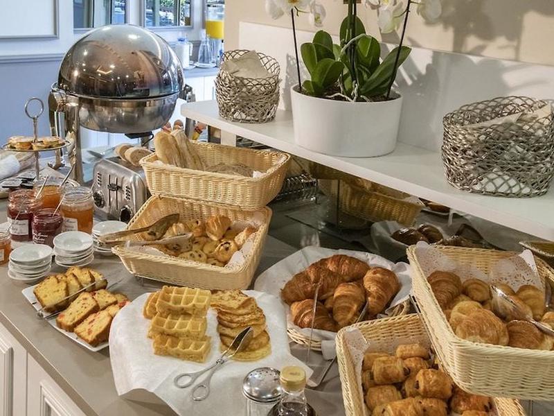 0F05E15B99BF4B513FECB05786708654