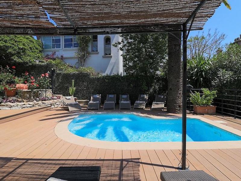 B4C89C304213975BEE9A677A68A8AA6D