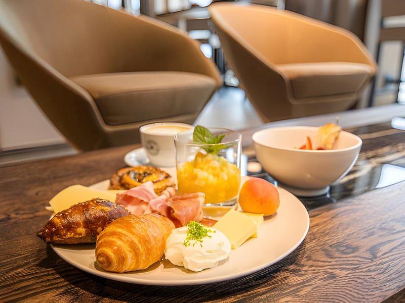 C496DEFBFEDE0C04589595C6A9800242