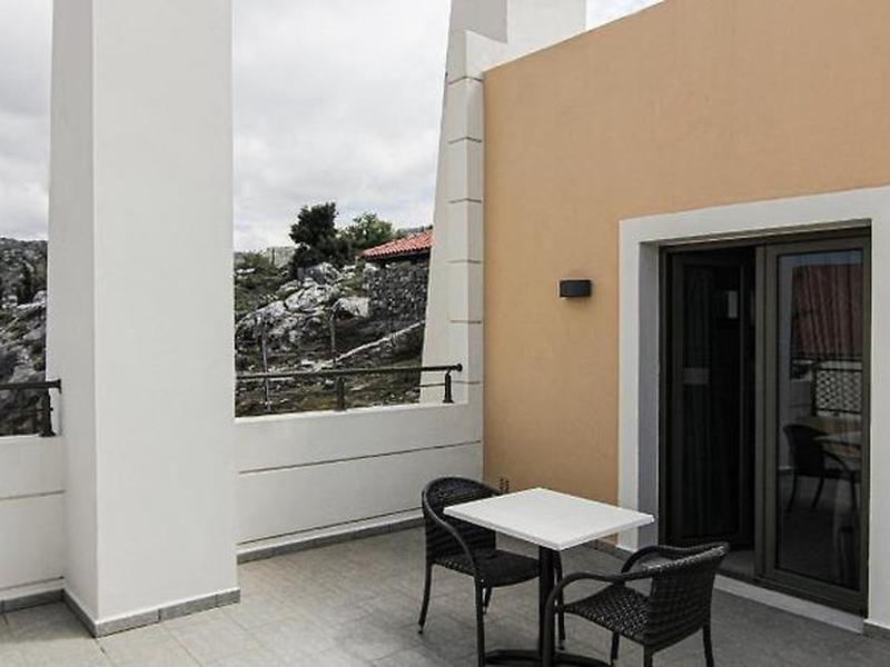 E18ED86DA9BED11F830E64FBBB34AFD5