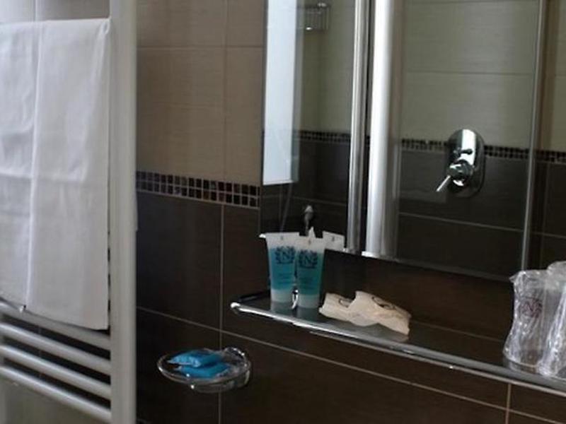 D24CF241543E038B805D18961576B543