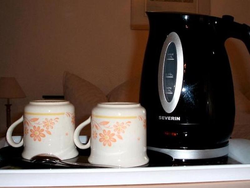 99A34398B29C216C3F0F07DA6A9051ED