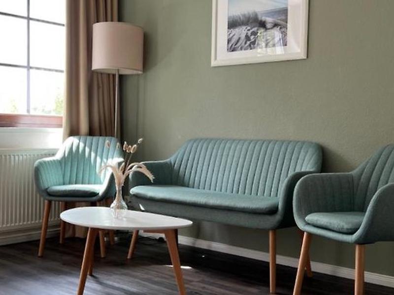 07ADB904241DE88E97C8FAB4433F596C