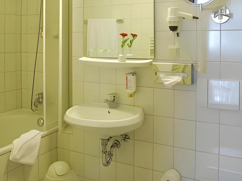 71A7E375E20D923EB5F7D00D290C5AD7