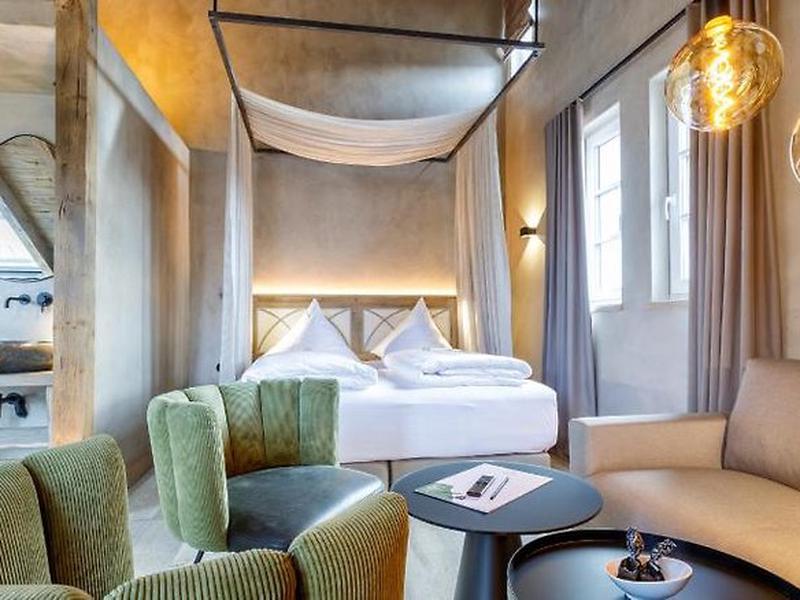 314B15D870E4EC6B732BA245C9CA7966