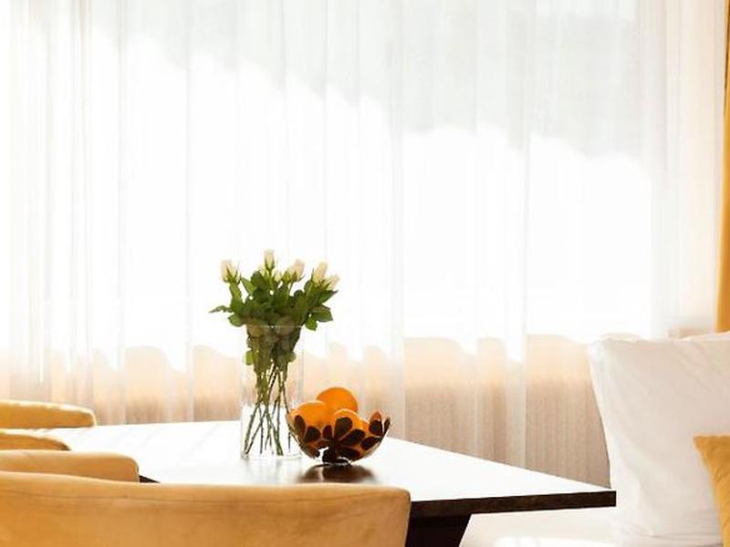 5E69931B75215F3BFFF1ED33592C3331