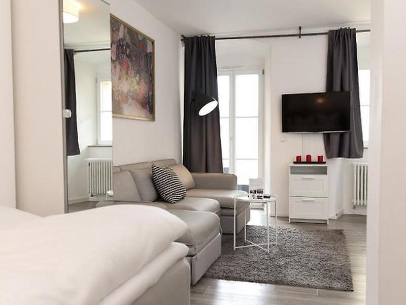 0FB7E885ED8E6ED022756715E12A4A4B