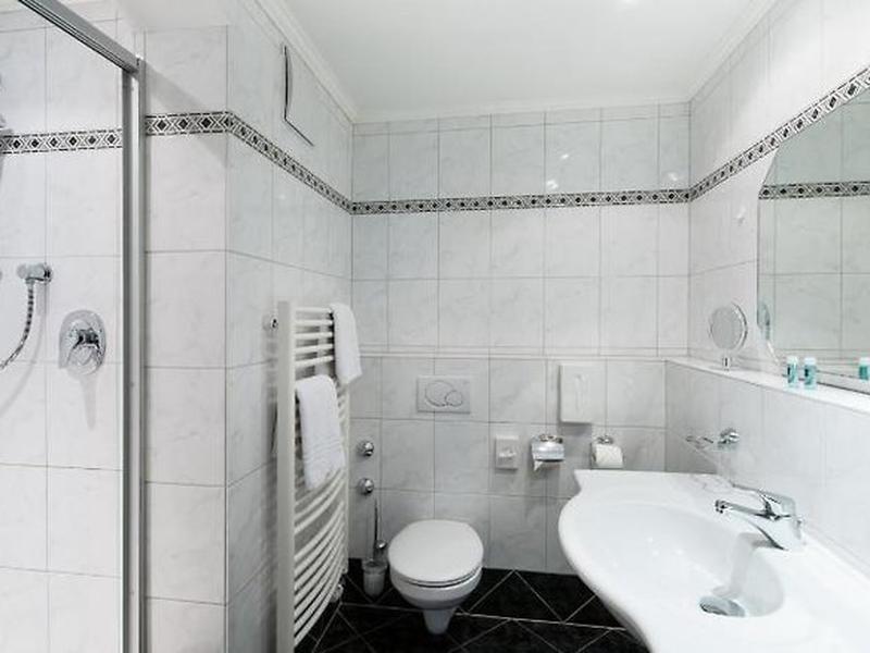 8BA70138879BB2DED8B31E09D186EB94