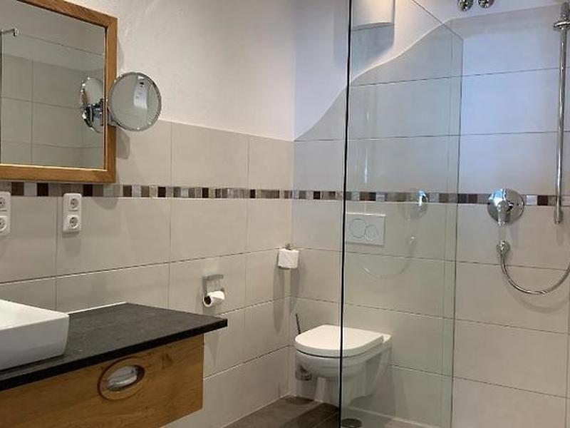 318BA4B5B83CFE6BB023D5A5BE898C42