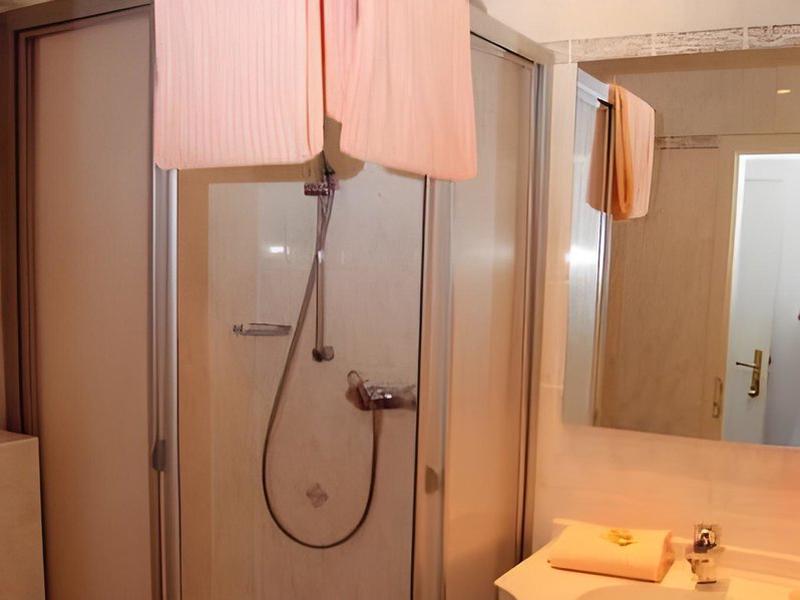 84D9A9F2471EADFAB3E02968BBFAD93D