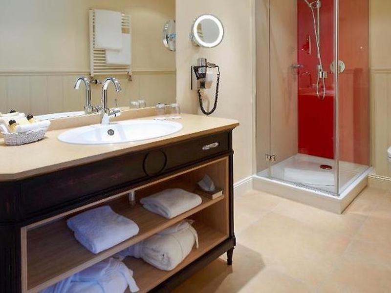 39F18DACDC3BF4F1DED3E3533A22FC5D