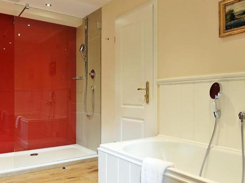 630541D5CF50323B8B1360BAF9EF72A7