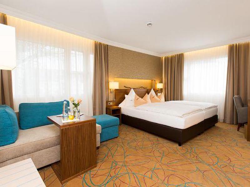 19585C126047A7453BAA8241A4B86F69