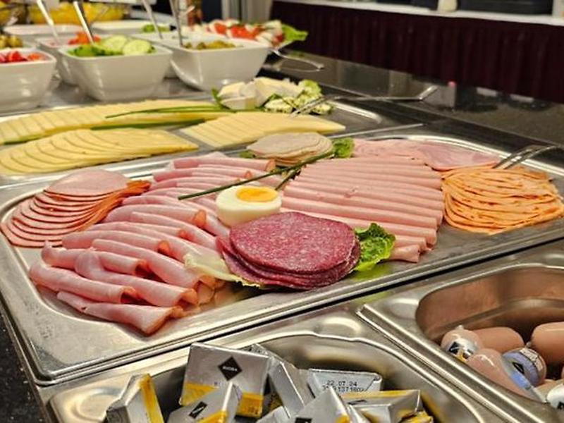 C07C0FCCE03BB3C1773B2E634B858BB2