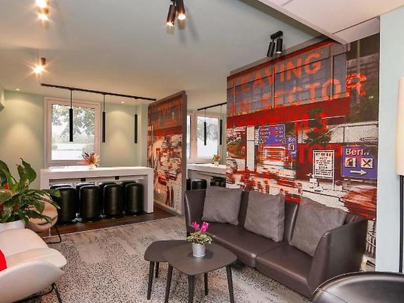 CA143D57879B988092B241F9FF153D9C