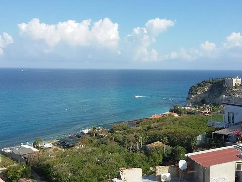 0CB6CD2488D8F1131D7862DFED91A35B