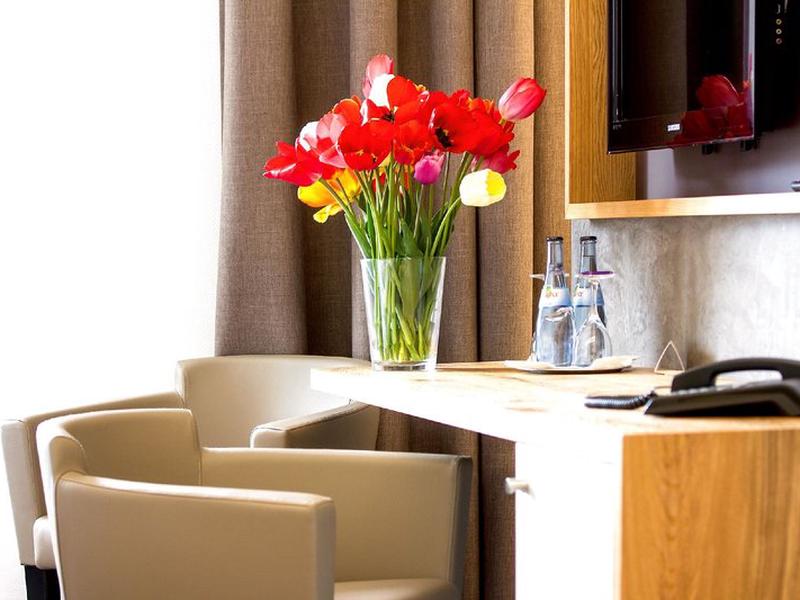 CAE6437999A2DA2D420AB14603280A2E