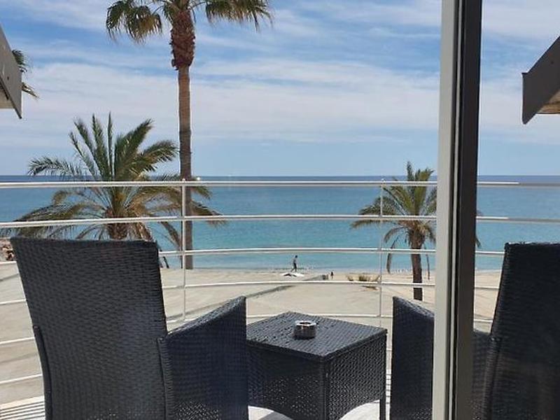 B054B49D1E010794E4A91D8EBDF9FADD