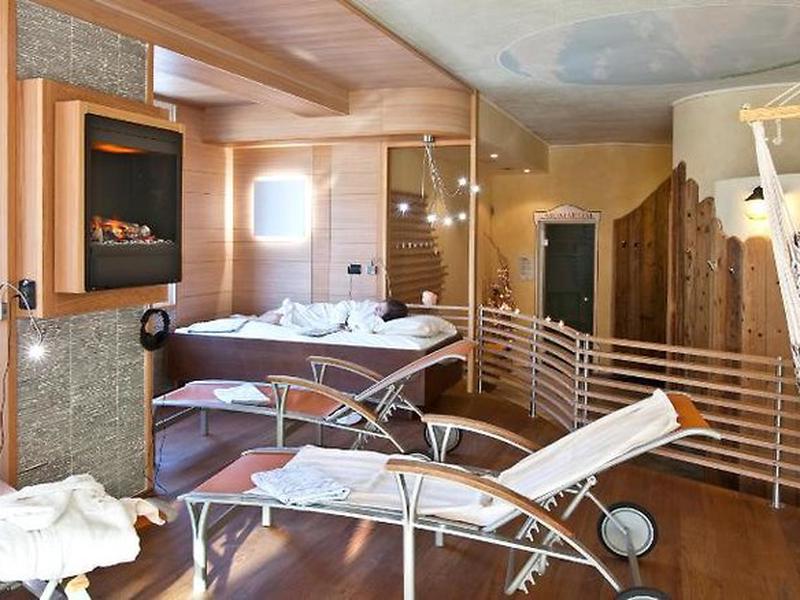 068F0A45337D6FD2FD6A1AFFC0092CBA