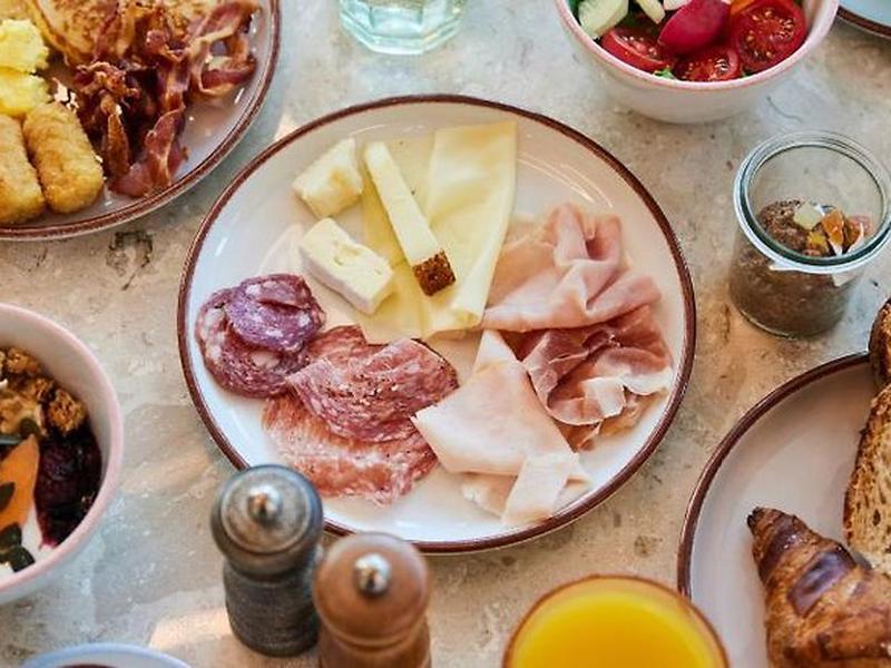 E395F442A85CCFAB5EA2156E3A706595