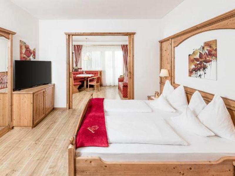 A815231F488442AEF53633049009516C