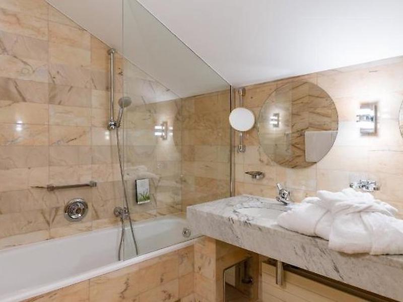 1C0014B9F84835B56C1E174260BD54AE