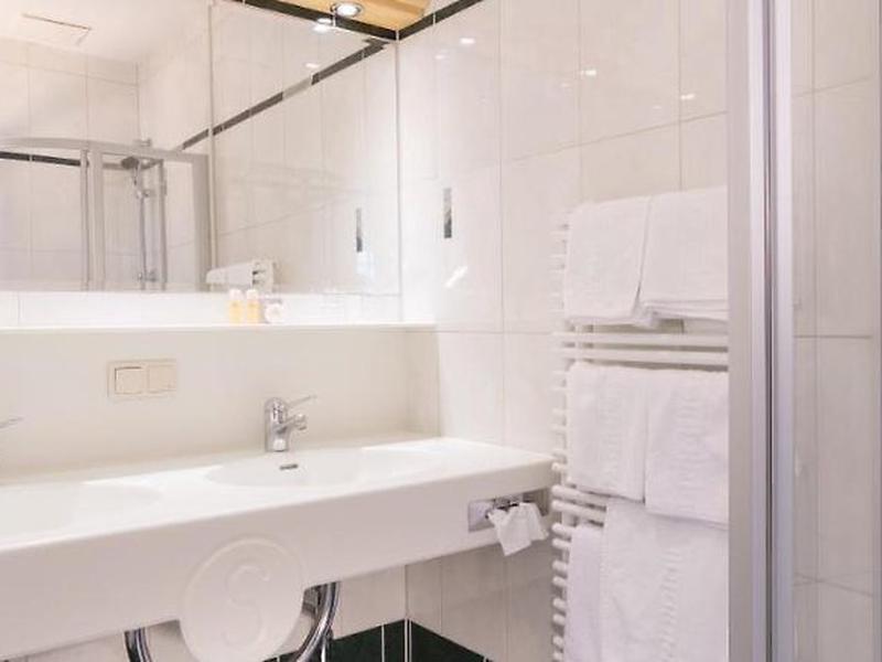 B91BE6D553811F90F4E39F98790CCCED