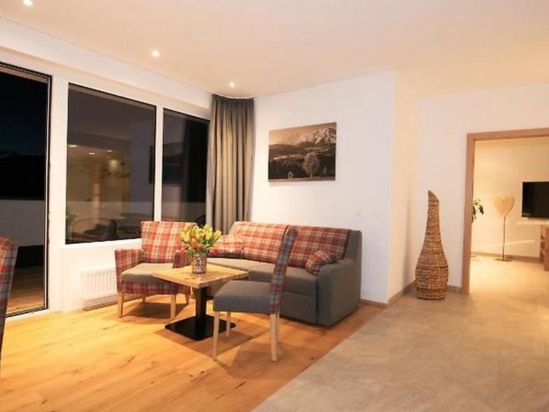 81B1833422460B935BF0491467A6156F